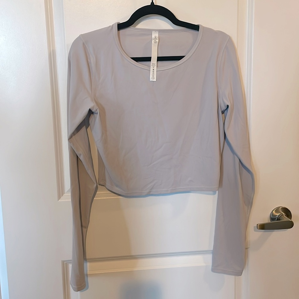 Lululemon cropped long sleeve